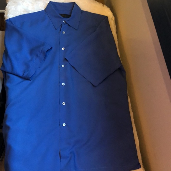 BUGATCHI Sky Blue Short Sleeve Button Down Shirt Size Medium - Picture 3 of 10